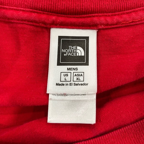 The North Face T-Shirt - Picture 2 of 5